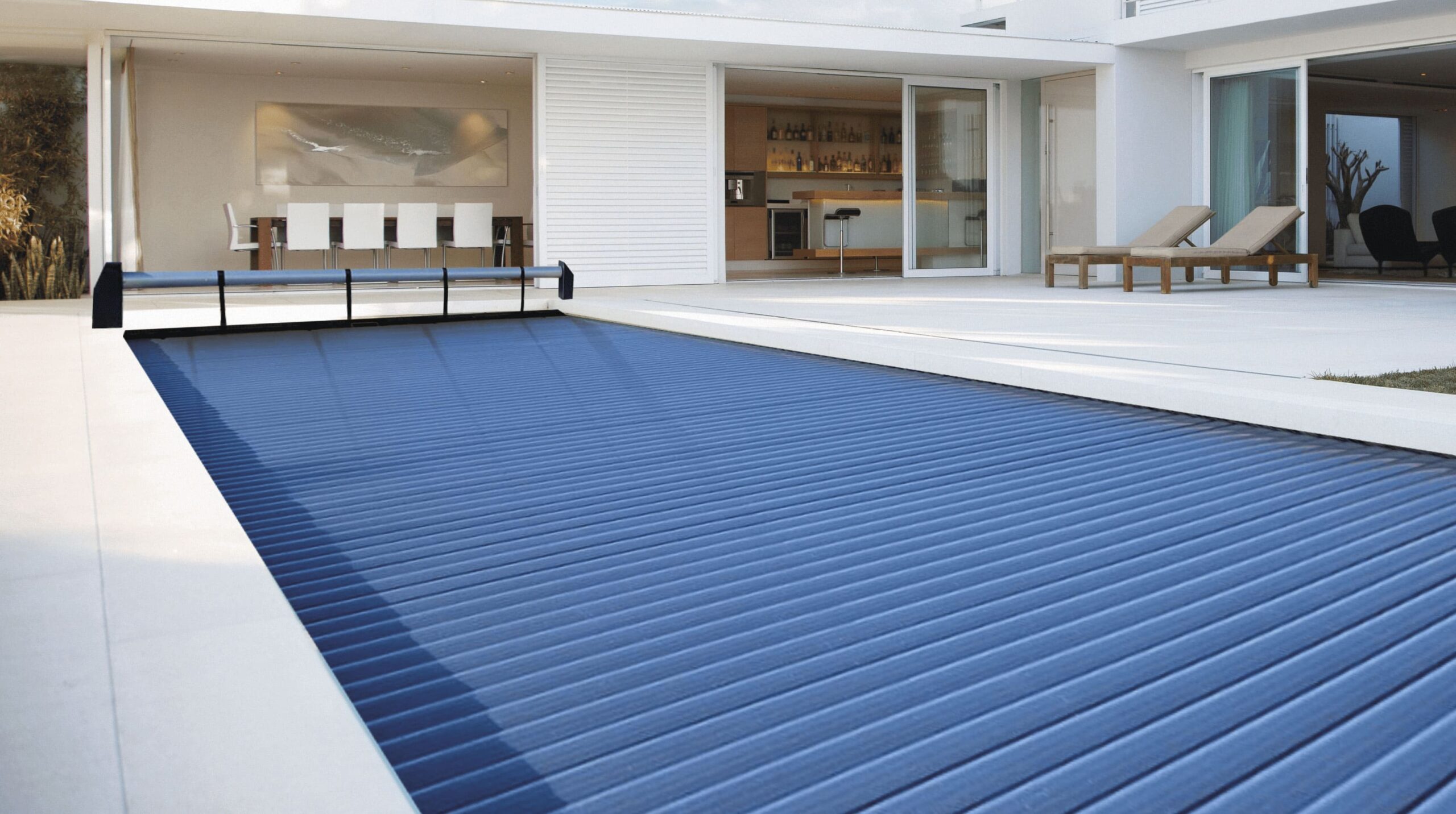 ¿Cómo evitar el efecto evaporación en tu piscina?